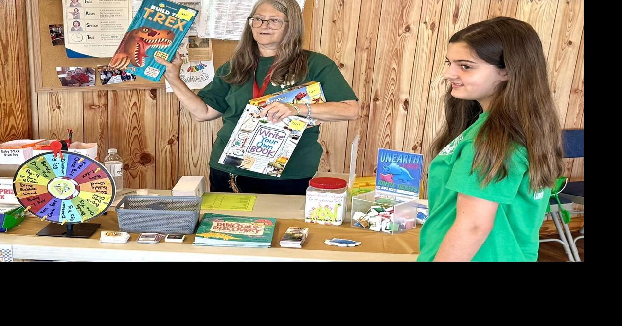 Summer Reading Program wraps with party