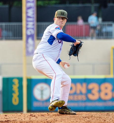 Jordan Wicks makes Cubs history with MLB debut