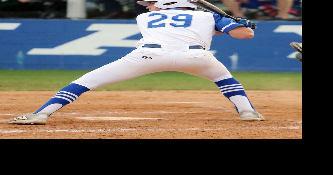 Conway Grays split two games at Five Tool Classic