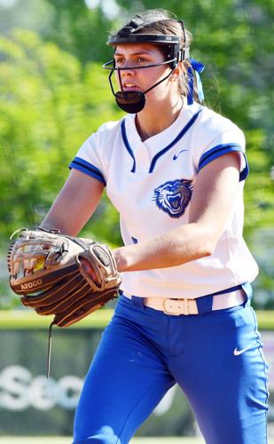 conway softball2.jpg