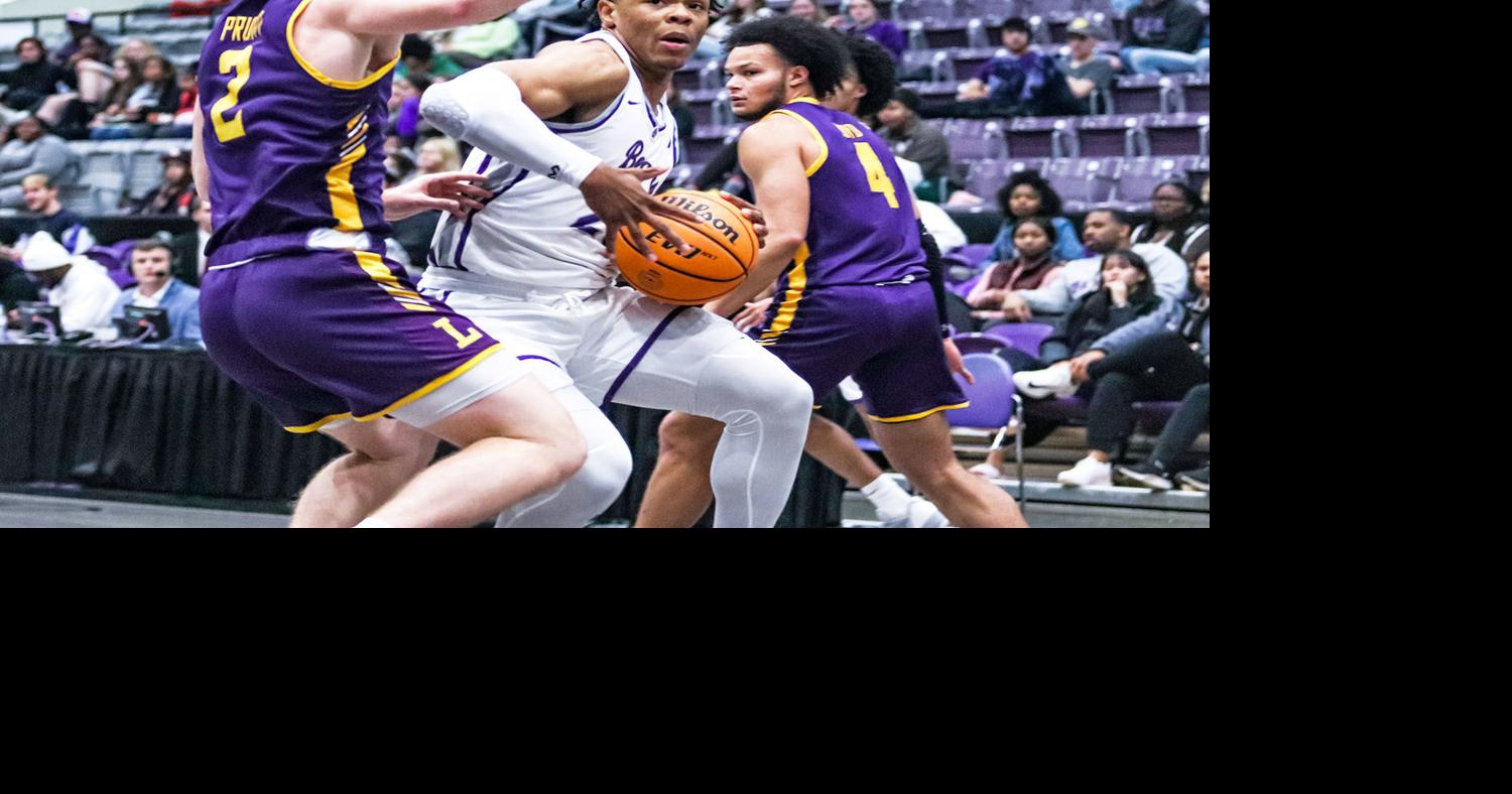 UCA's Hunter leaves portal, rejoins men's basketball team Sports