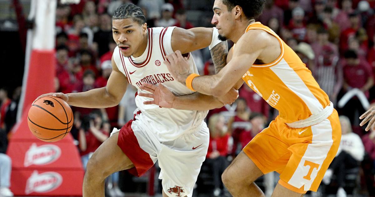Brandon Razorback 77 Razorbacks come on to beat Vols, 86-75 | Sports | thecabin.net
