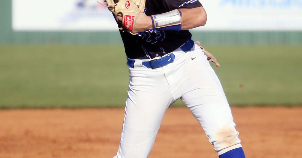 Late Catholic HR leads Rockets past Wampus Cats | Sports | thecabin.net