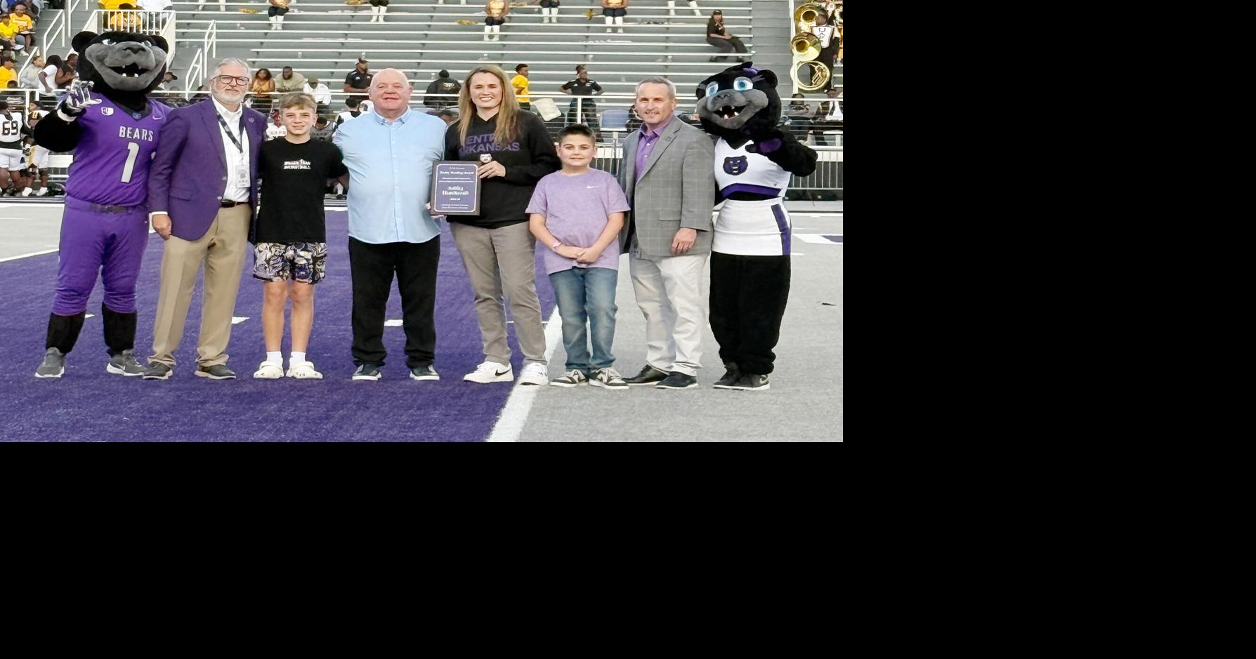 Lady Cats coach is recipient of Buddy Harding Award