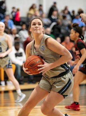 Nighthawks Split On Homecoming Vanburen Thecabin Net