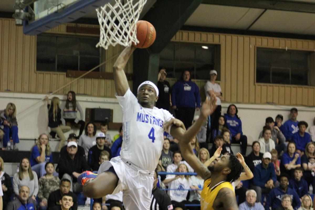 Hssu S Munson Overpowers Cbc In Amc Championship Game Sports