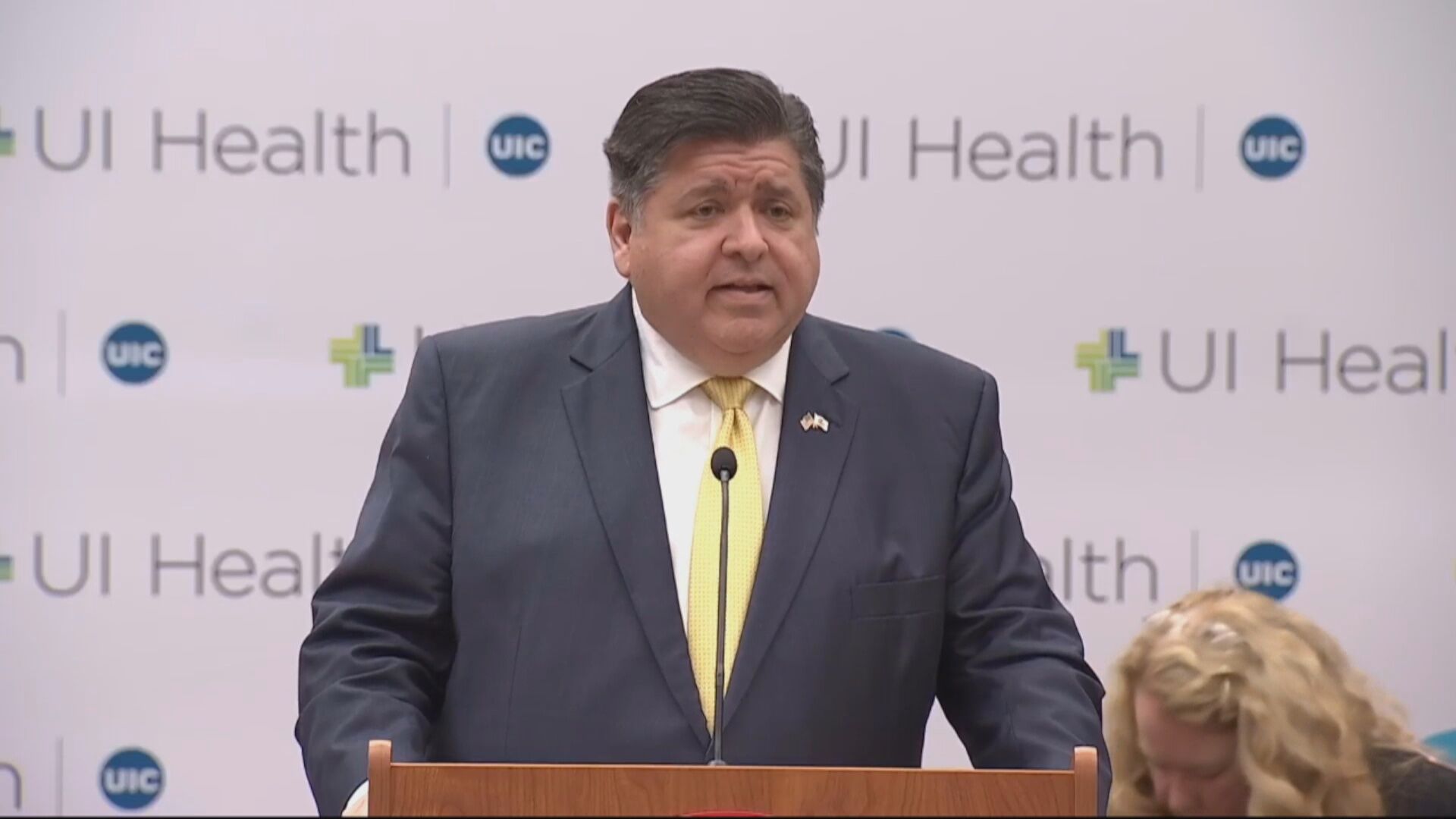 Pritzker Says Migrant Impact On DNC In Chicago Will Require Federal ...