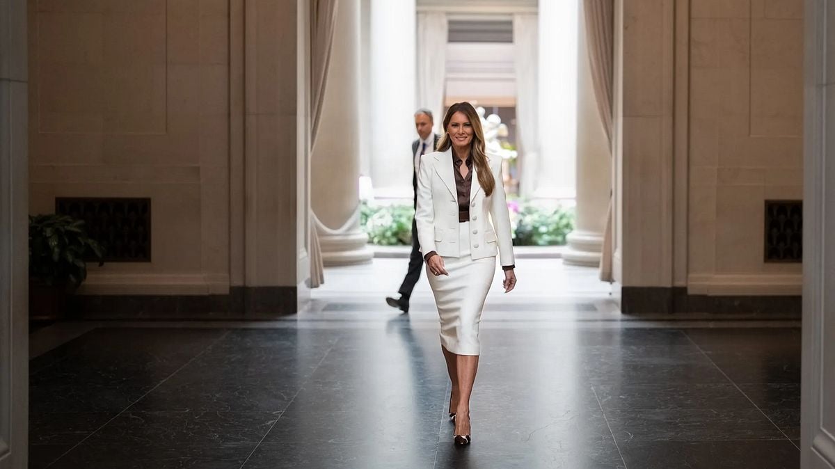 Melania Trump denies any relationship with Jeffrey Epstein