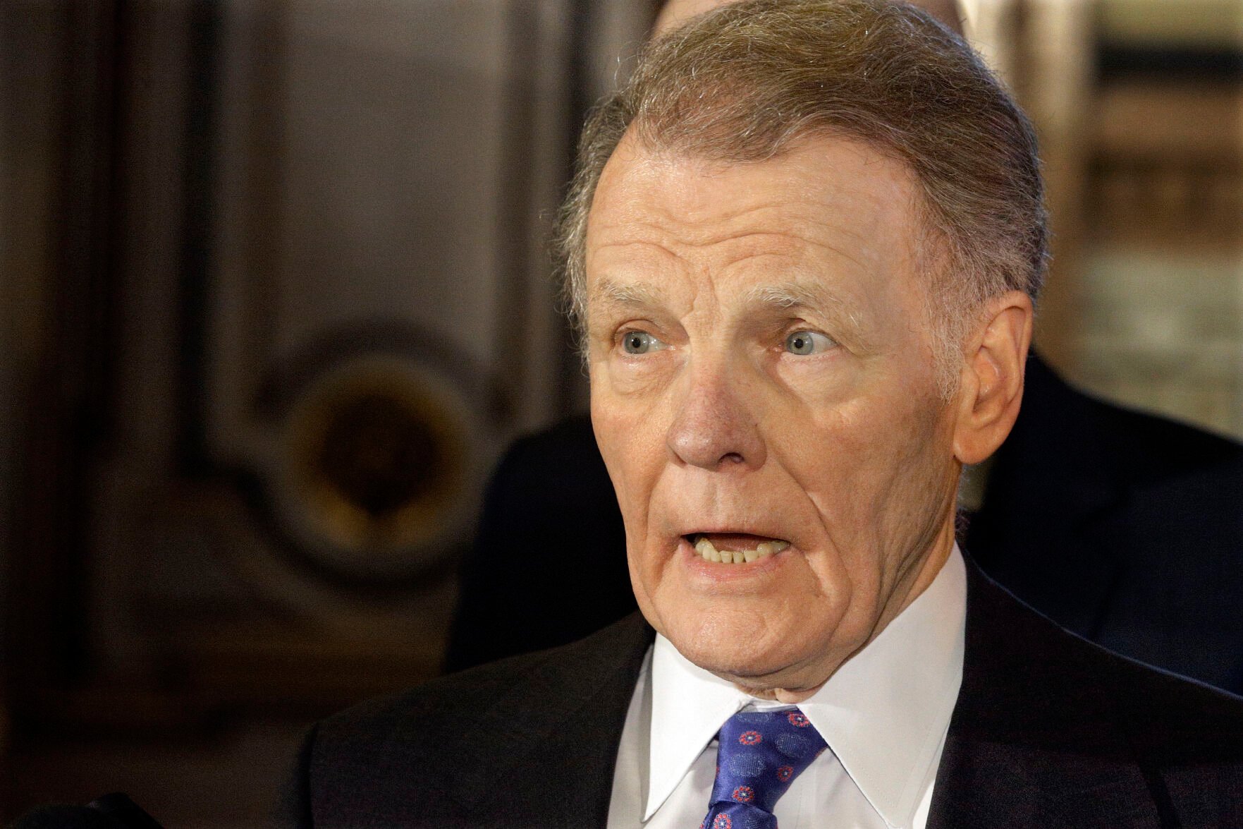 Prosecutors Indict Former House Speaker Michael Madigan On 22 Counts Of ...