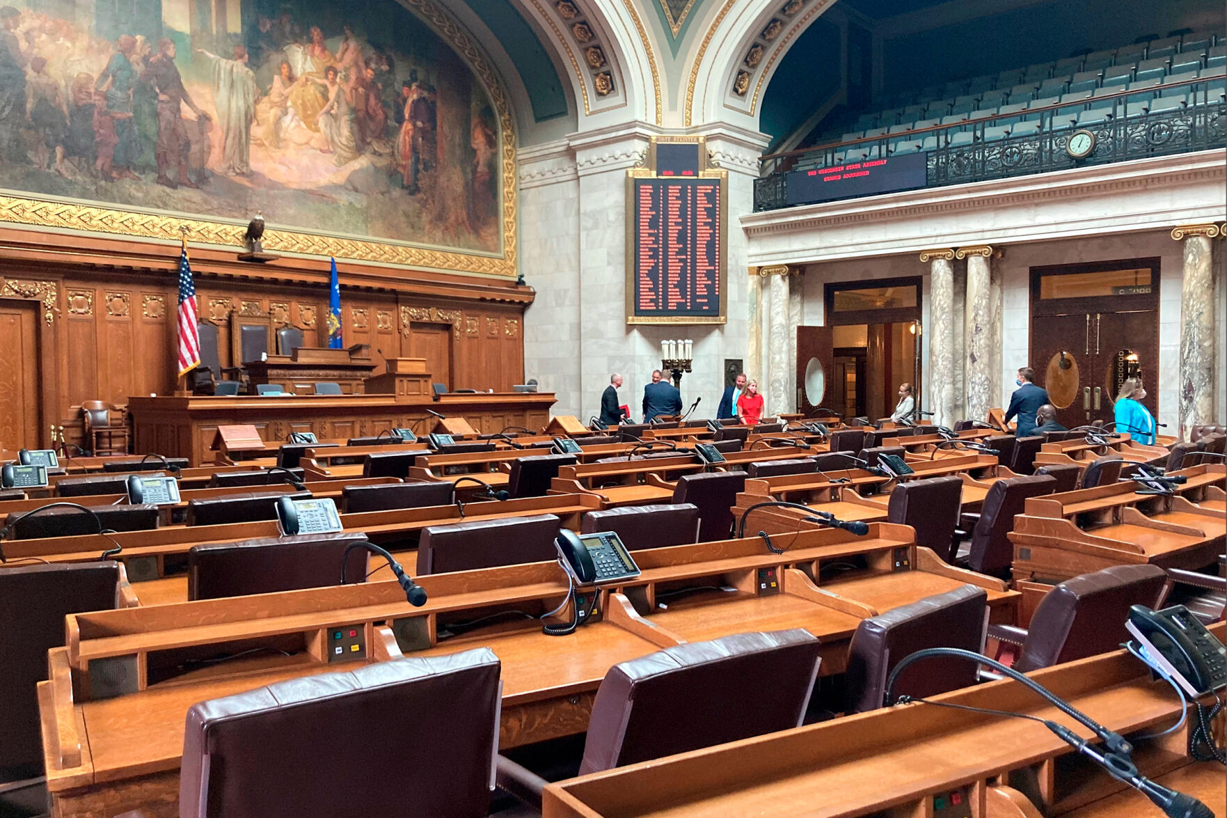 Wisconsin Legislature Gavels In-and-out Of Evers’ Special Session ...