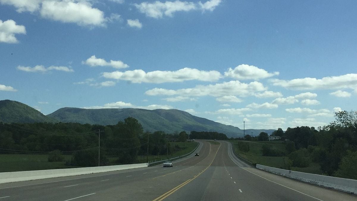 thecentersquare.com - Kim Jarrett - Smoky Mountains drive tourism to new levels, state officials say