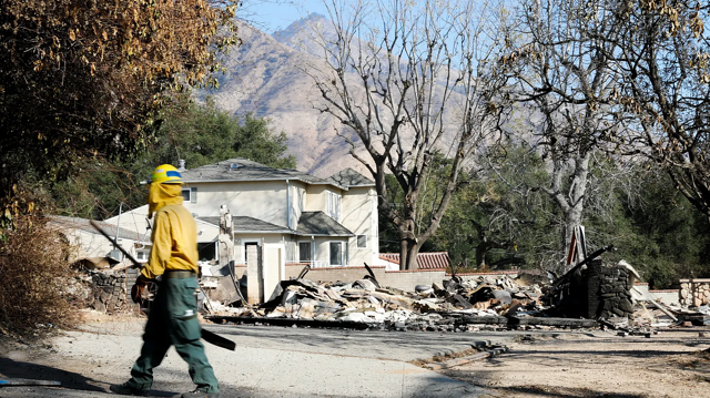 Eaton Fire survivors travel to California capital to get help