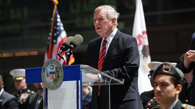 Dick Durbin speaks at the Memorial Day Wreath Laying Ceremony in Chicago.