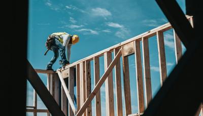 https://unsplash.com/photos/man-in-yellow-shirt-and-blue-denim-jeans-jumping-on-brown-wooden-railings-under-blue-and-X1P1_EDNnok?utm_content=creditShareLink&utm_medium=referral&utm_source=unsplash