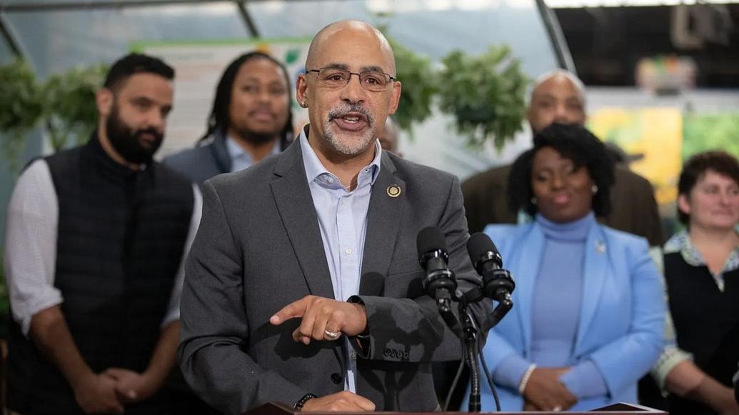 Rabb outpaces Democratic field in Q1, while Stanford holds the most ...