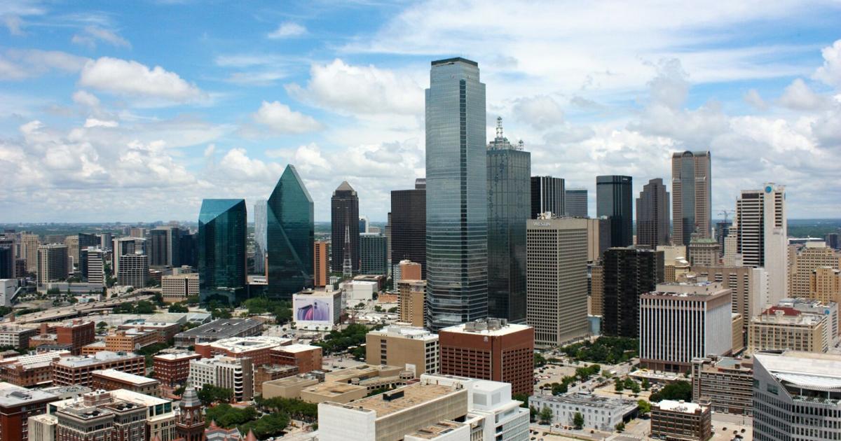 Dallas mayor invites NYers to first 'sanctuary city from socialism'
