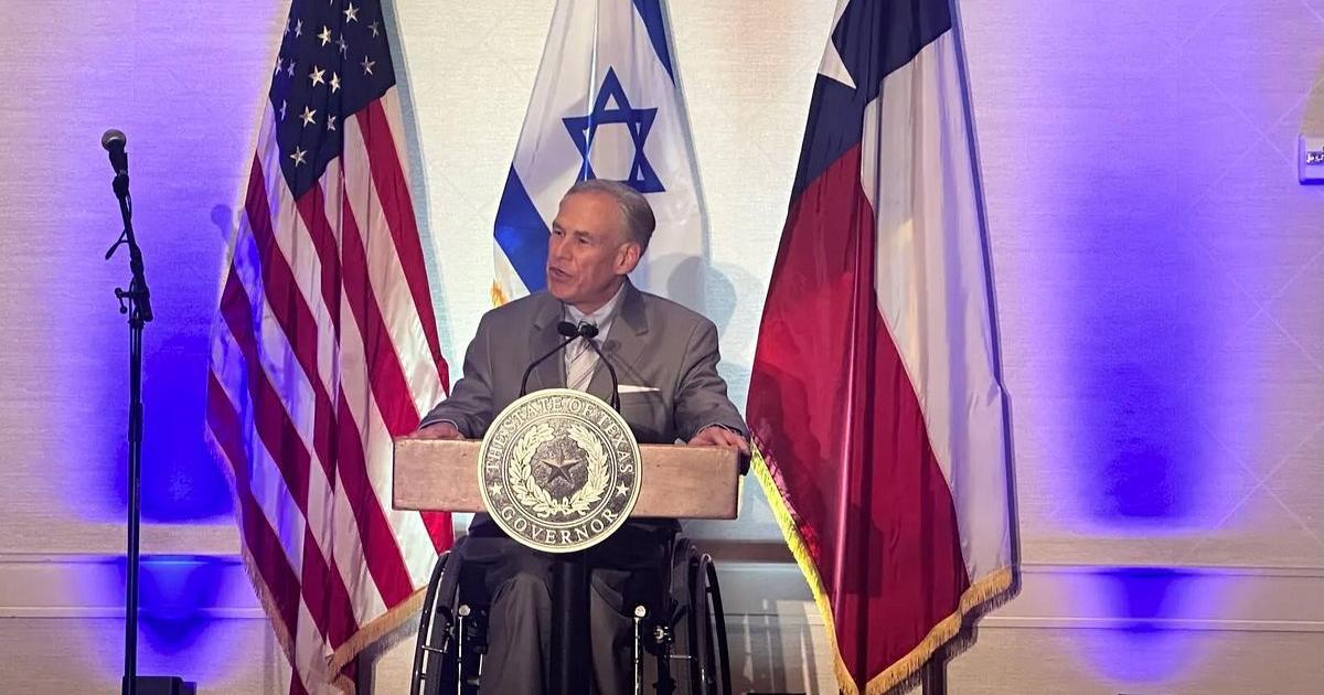 Abbott expands prohibited technologies for state employees