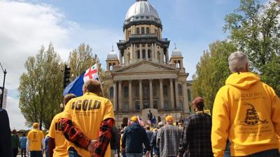 TCS - Illinois gun owners march toward the Illinois State Capitol
