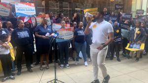 WATCH: Charter CEO: Chicago Board of Ed is 'hurting kids' by failing to renew schools