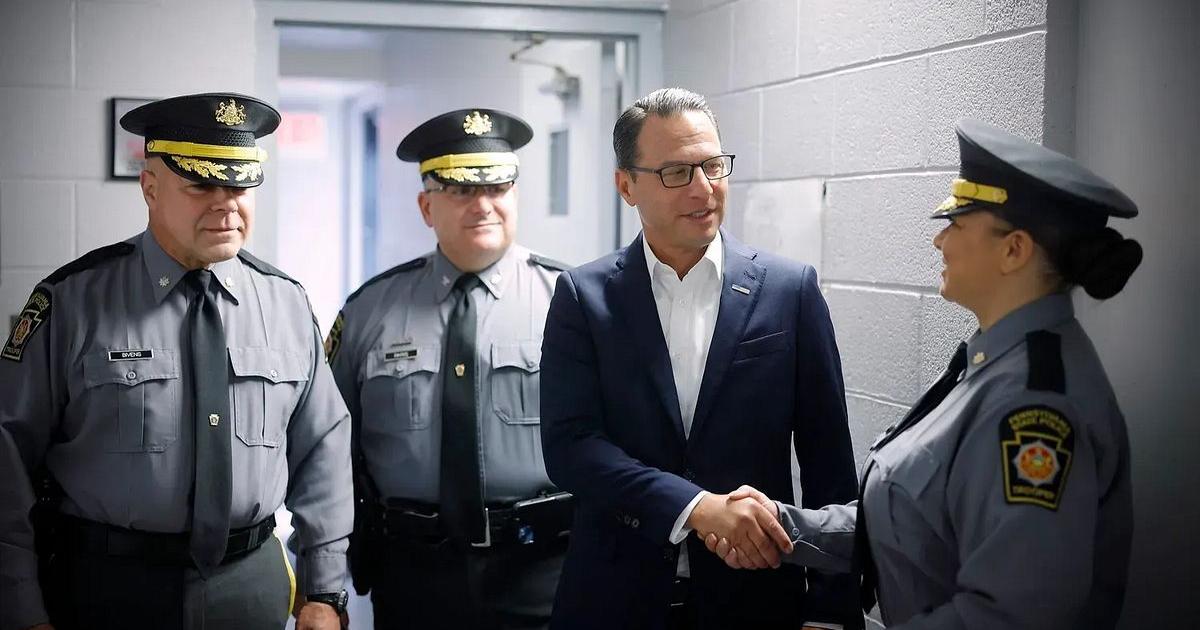 State troopers, Philadelphia police unions back Shapiro