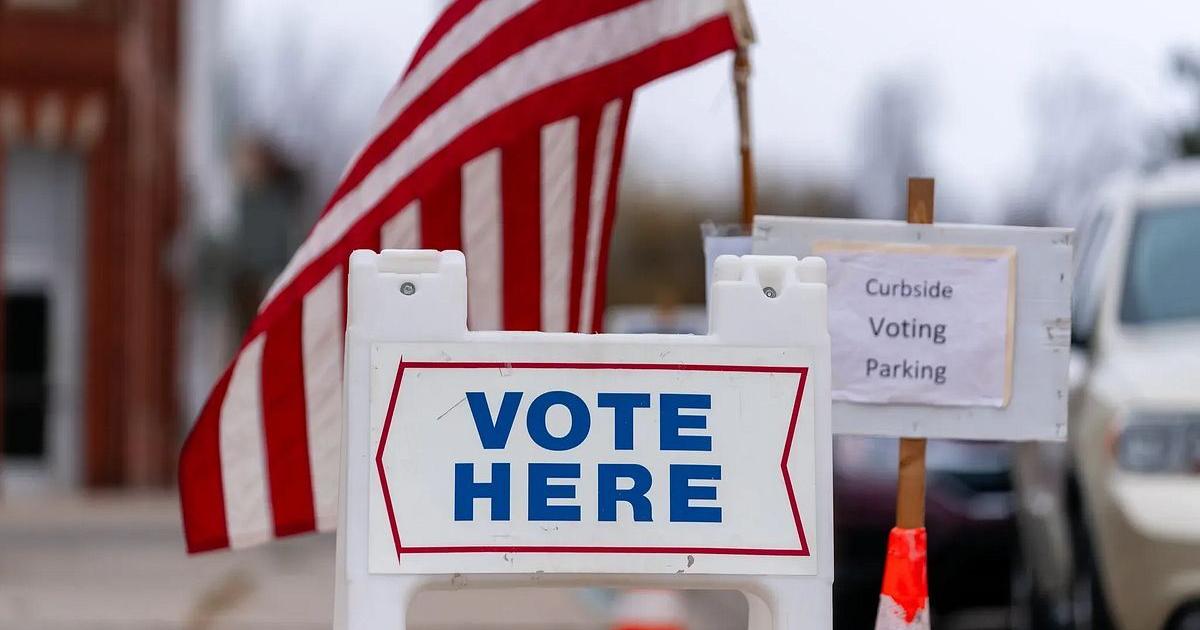 Voters navigate crowded race in Minneapolis mayoral election
