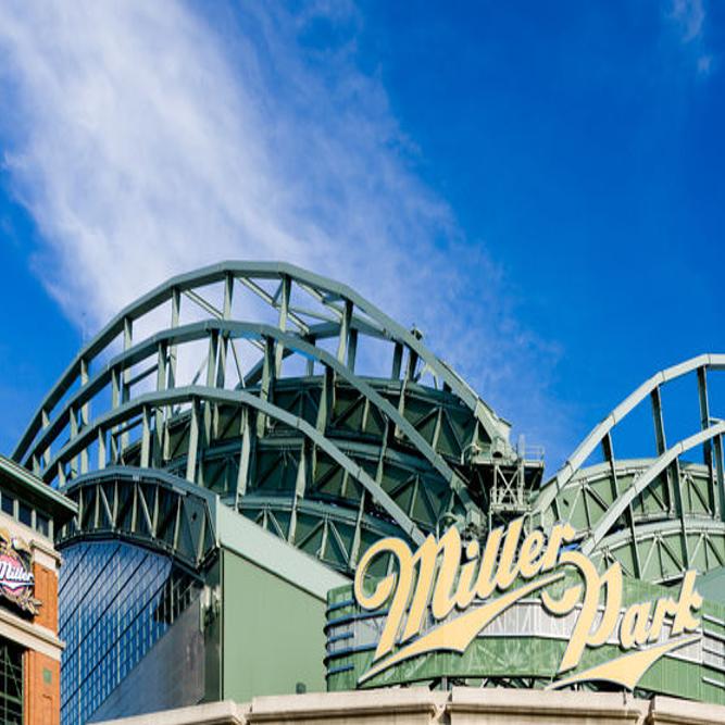 Report: $600M in public funds for Brewers stadium renovation, Wisconsin