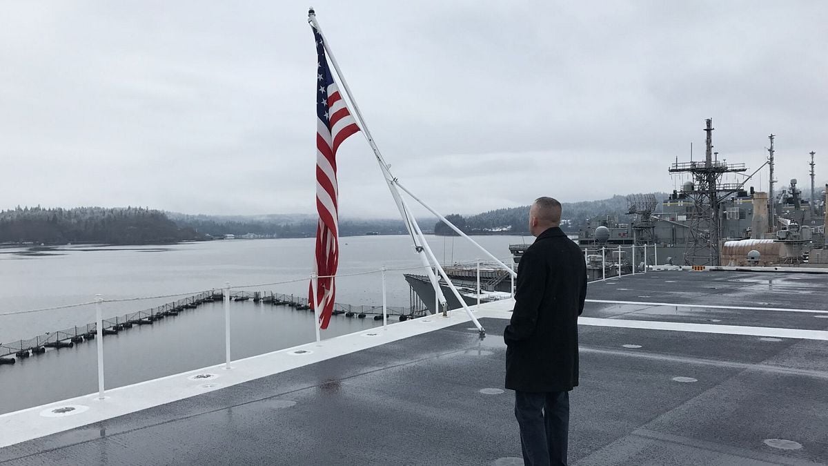 Advocates push for large veteran support bill