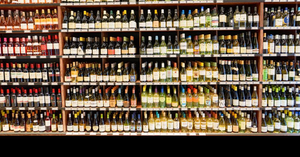Iowa revises alcohol license policies