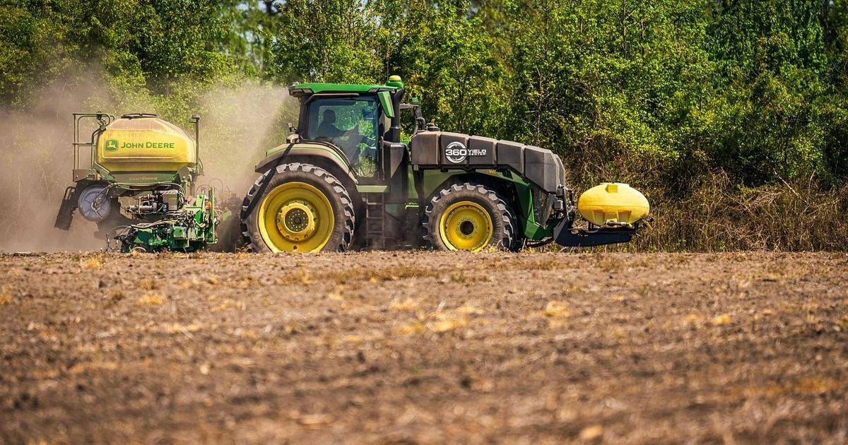 Illinois quick hits: John Deere to build in North Carolina