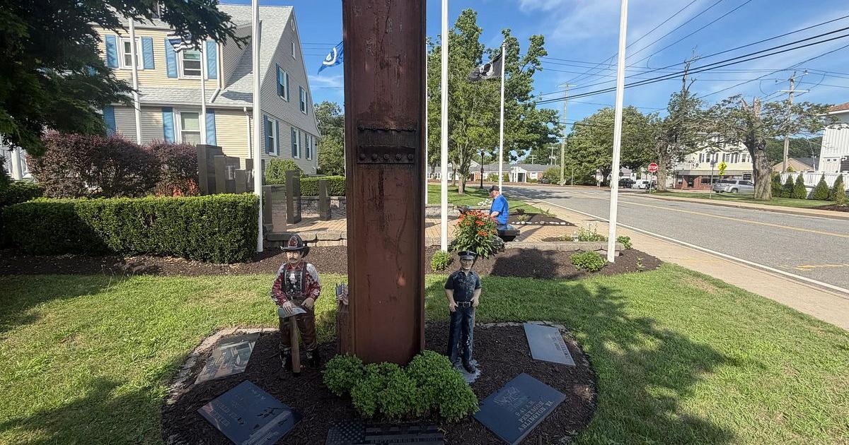 Illinois Quick Hits: Illinois remembers Sept. 11, 2001