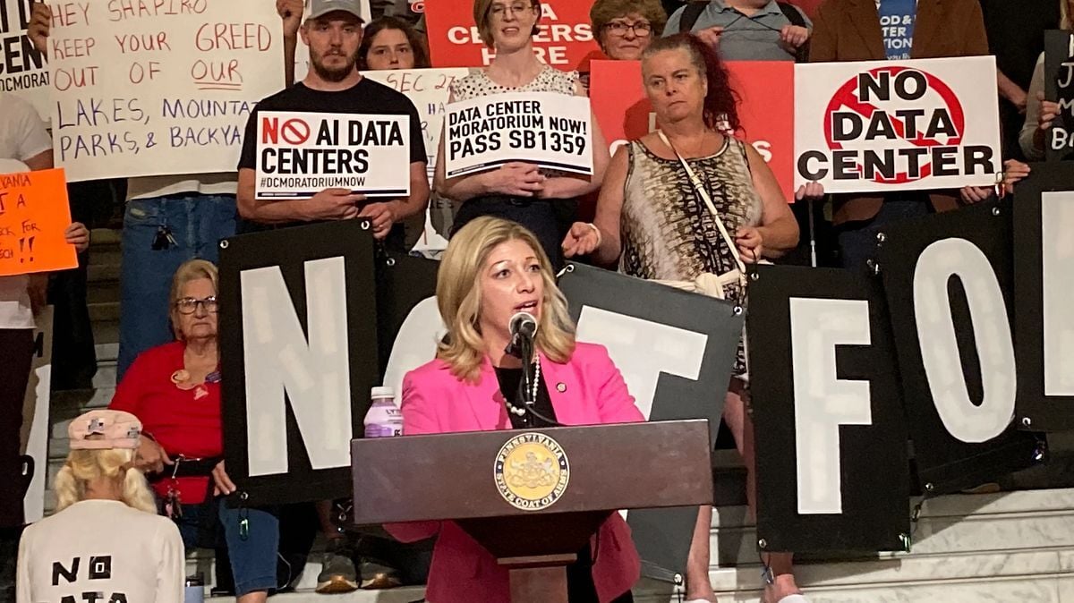 State lawmakers called ‘sellouts’ as residents seek data center moratorium