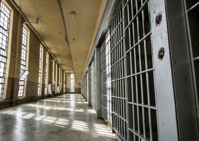 Prison-file