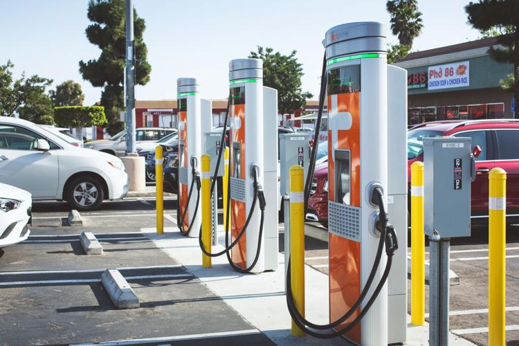 California has given out 523,011 EV rebates for 1.2B since 2010