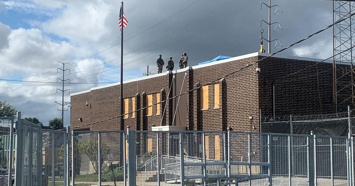 Illinois lawmakers clash over ICE funding as DHS bill advances