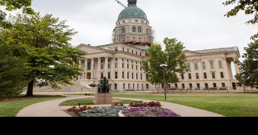 Three candidates running for Kansas state treasurer on Nov. 8