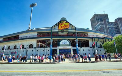 File:New York Yankees @ Toronto Blue Jays, Sahlen Field, Buffalo