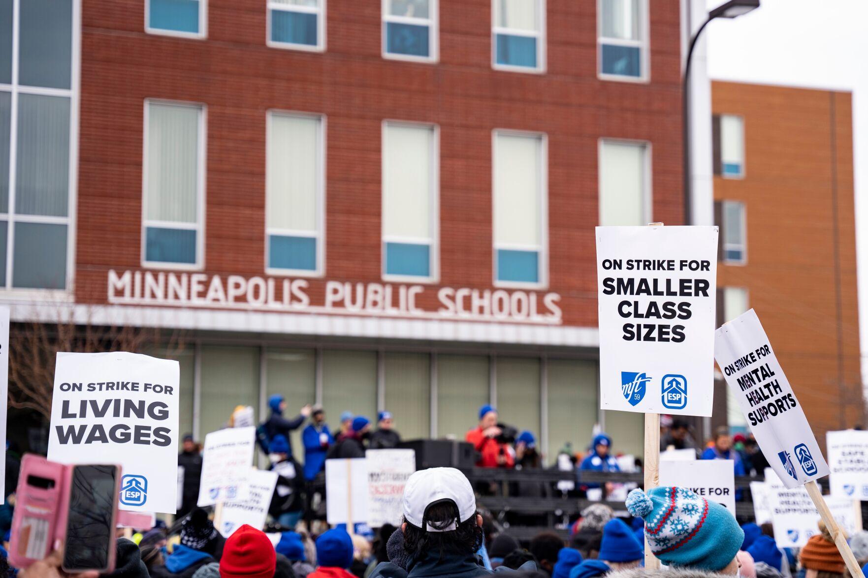 Lawsuit Challenges Minneapolis Public Schools Teachers Union Contract