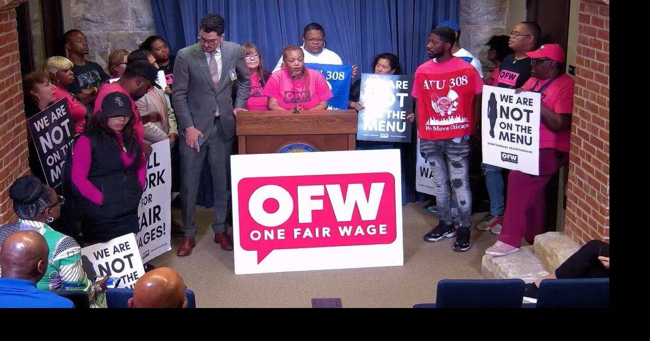 Elected officials, activists push to expand Chicago’s tipped wage hikes statewide