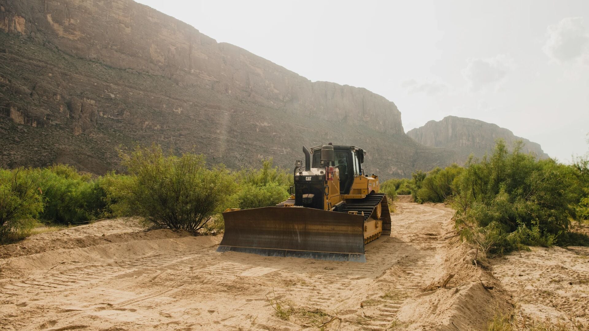 thecentersquare.com - By Bethany Blankley | The Center Square contributor - CBP halts Big Bend construction after pressure from GOP TX lawmakers, sheriffs