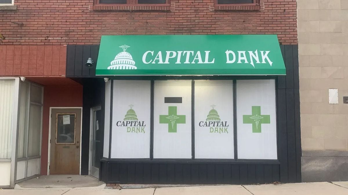 thecentersquare.com - Elyse S. Apel - Colorado marijuana sales hit $1B as Trump shifts policy