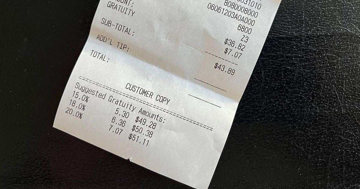 Illinois rejects federal ‘no tax on tips’ rule, keeps state tax on tipped income