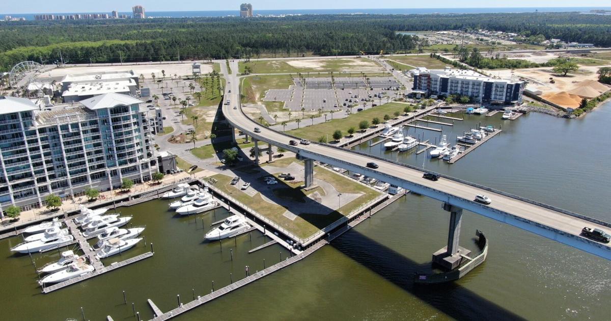 Alabama to buy privately-owned Foley Beach Express bridge