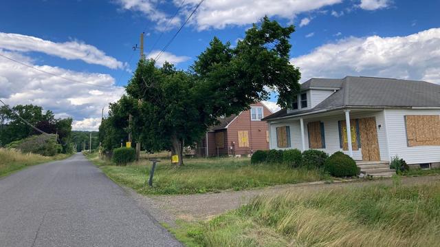Eight residents without a lawyer win Sunshine Act case in data center hotbed