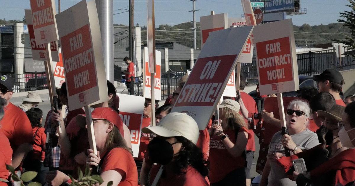 Arizona’s largest teachers union opposes bill banning strikes