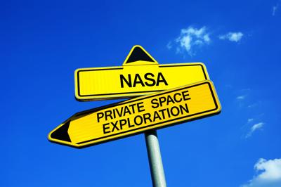 public vs private space exploration