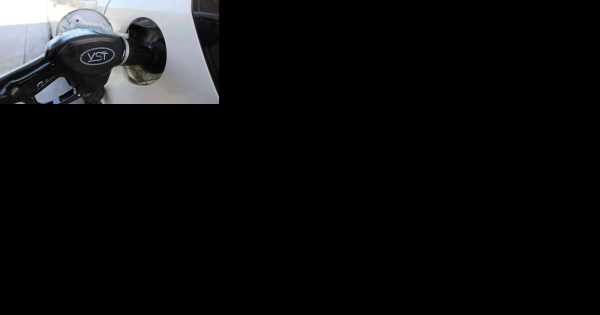 Florida gas prices rise as holiday travelers hit the road