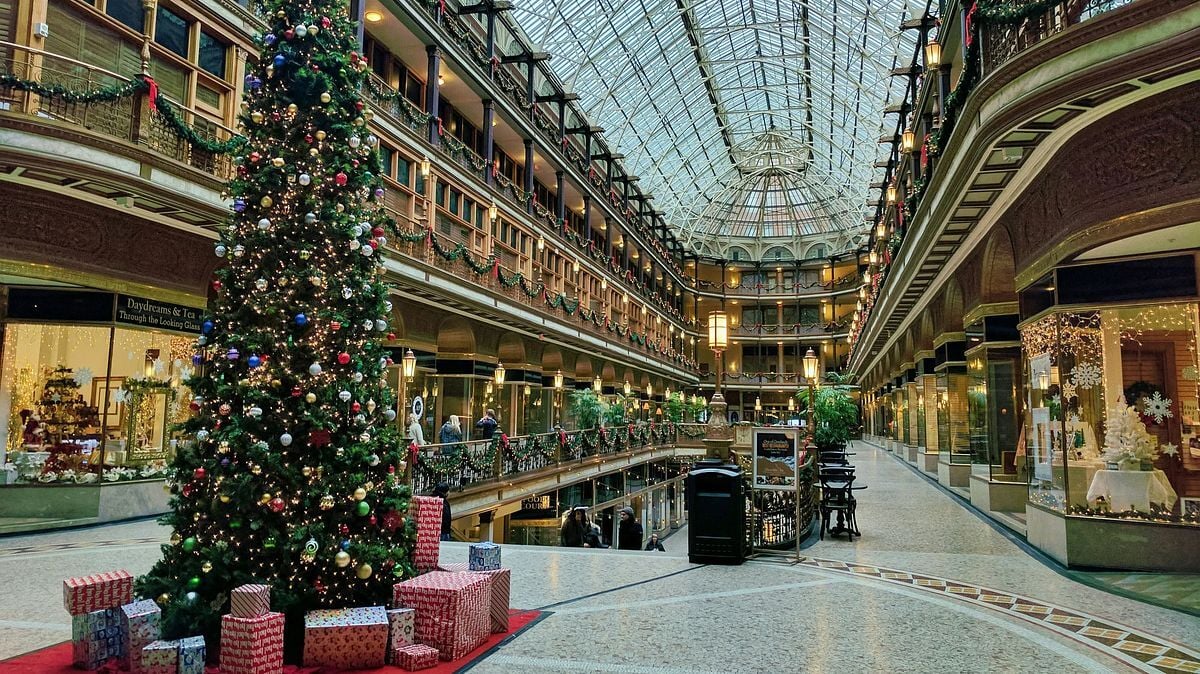 Group calls on Cleveland to end race-based contract programs