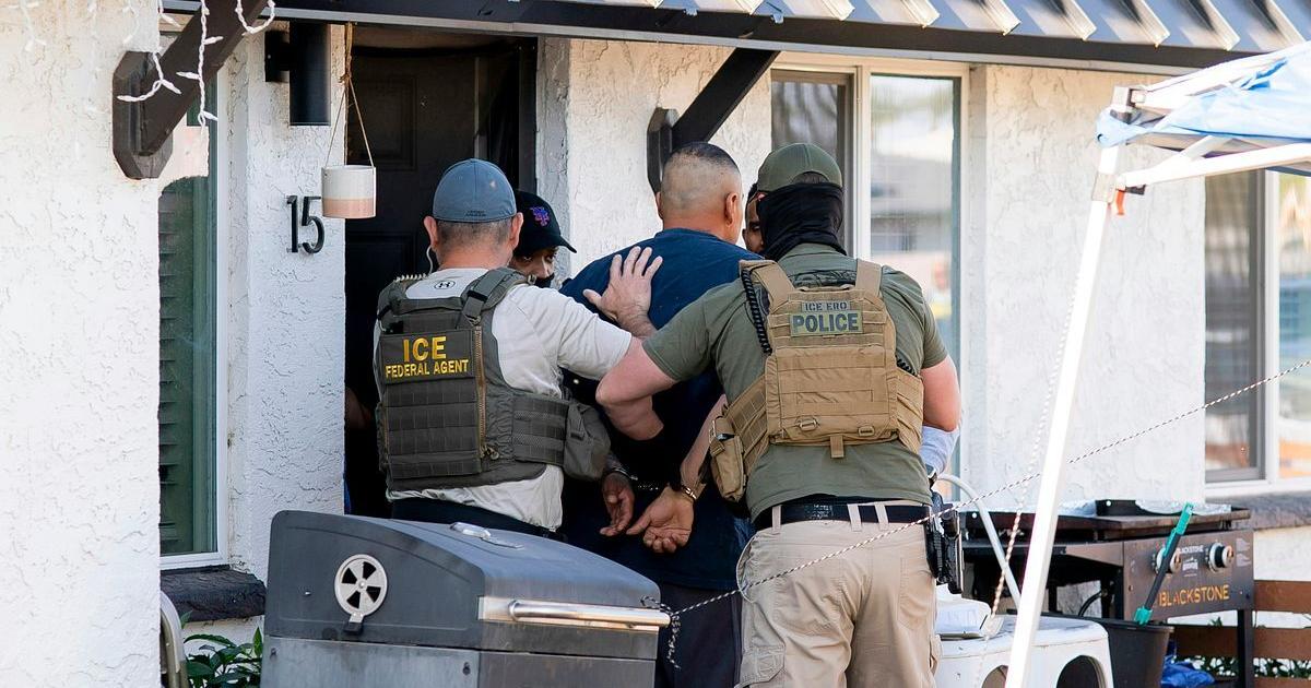 Seattle mayor targets ICE in proposing ban on law enforcement face coverings