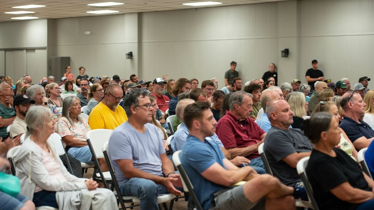 Data center ordinance draws Northampton County taxpayers to local meetings