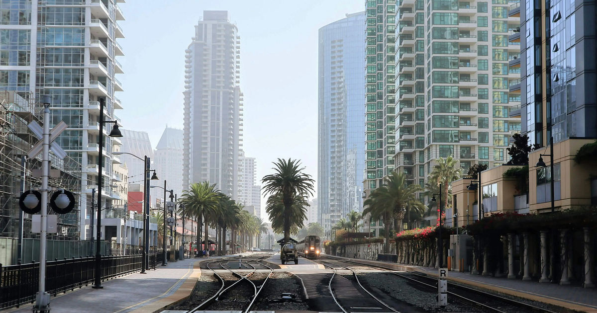 San Diego panel recommends limits on police